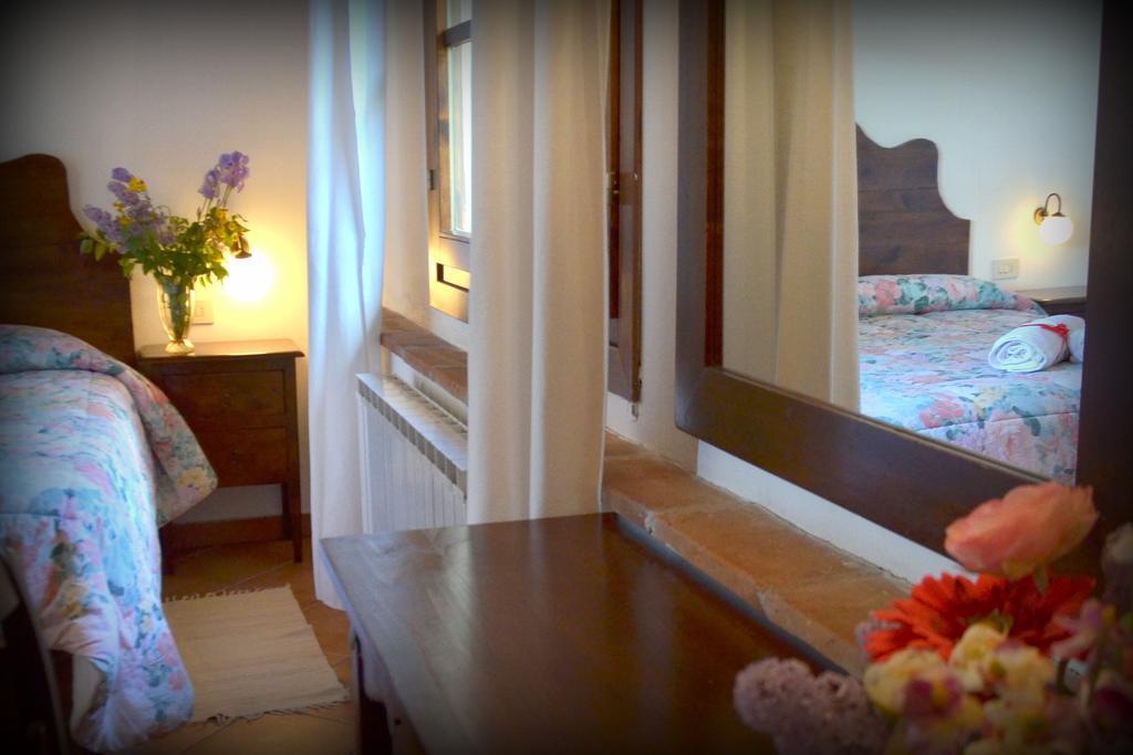 Agriturismo Il Casalone มอนติปุลเชียโน ภายนอก รูปภาพ