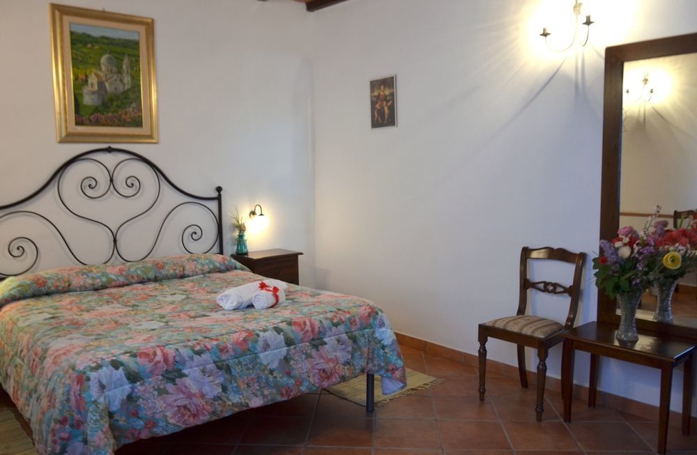 Agriturismo Il Casalone มอนติปุลเชียโน ภายนอก รูปภาพ